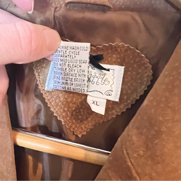Y2K | Live a Little tan suede leather blazer jacket - Picture 9 of 12